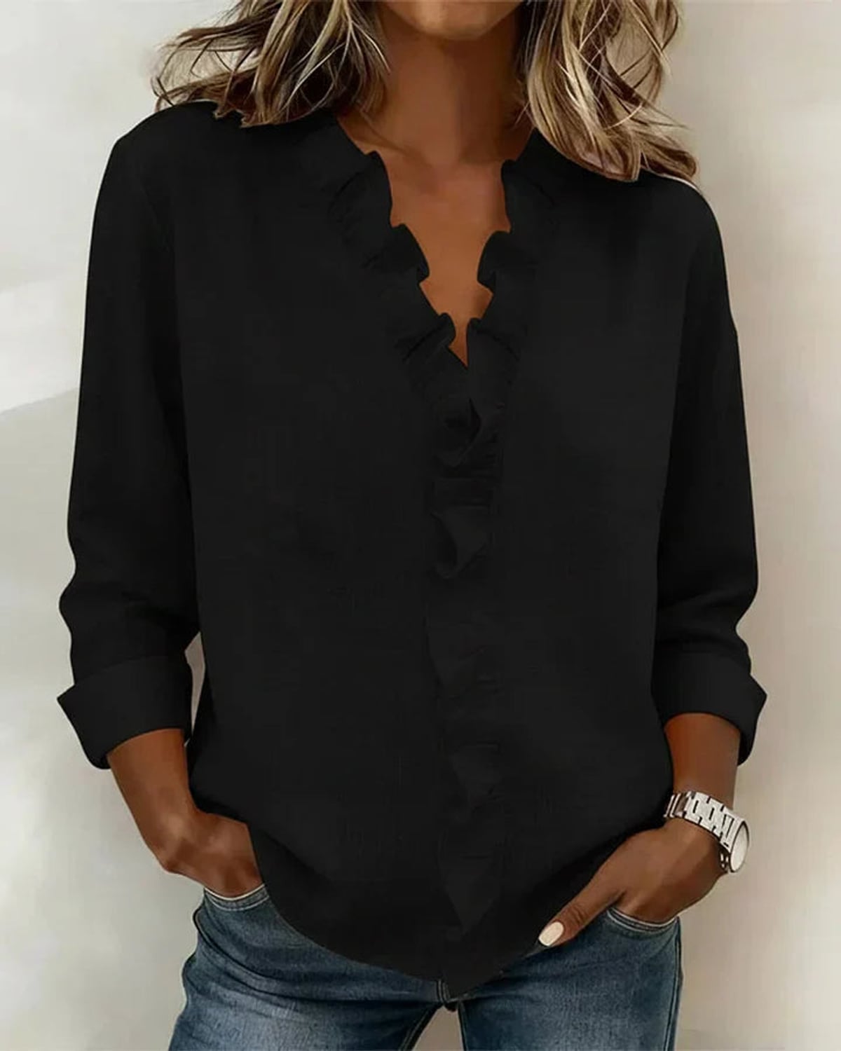 blouse femme col en v à volants manches longues en noir