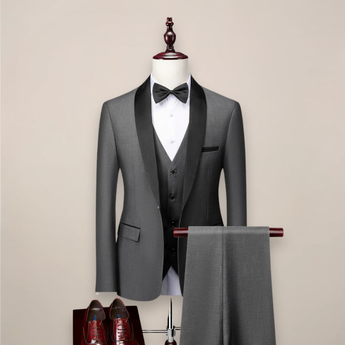 costume 3 pièces homme col châle coupe slim en gris