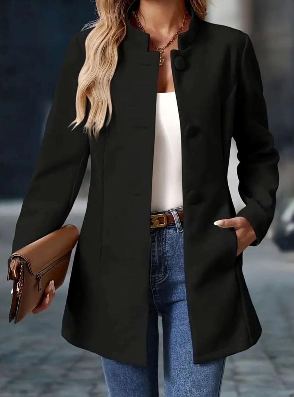 manteau femme col montant boutons en noir