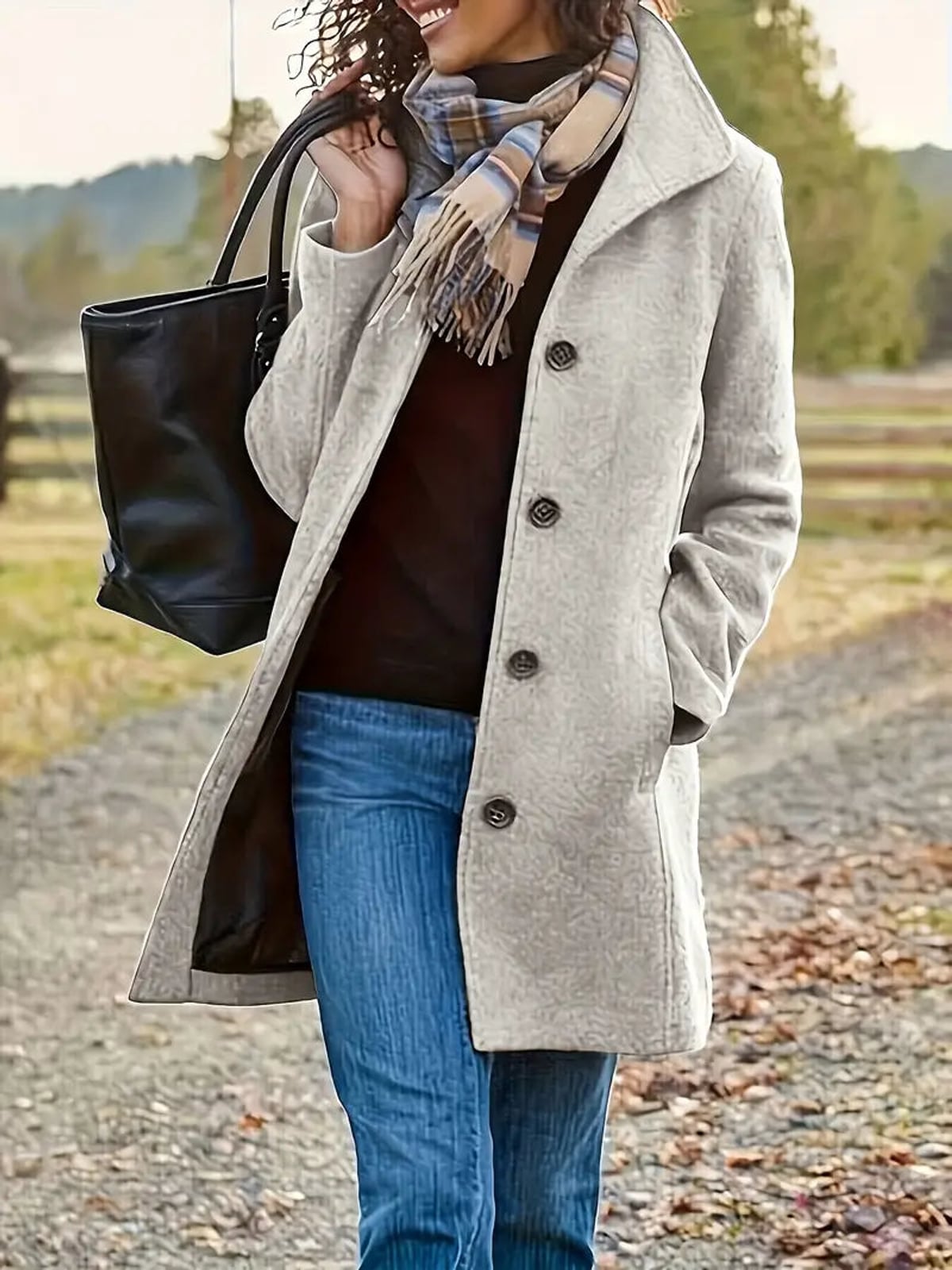 manteau femme mi-long boutonné col châle en gris