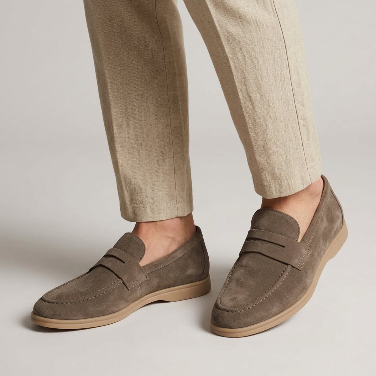 mocassin homme penny loafer semelle fine en taupe