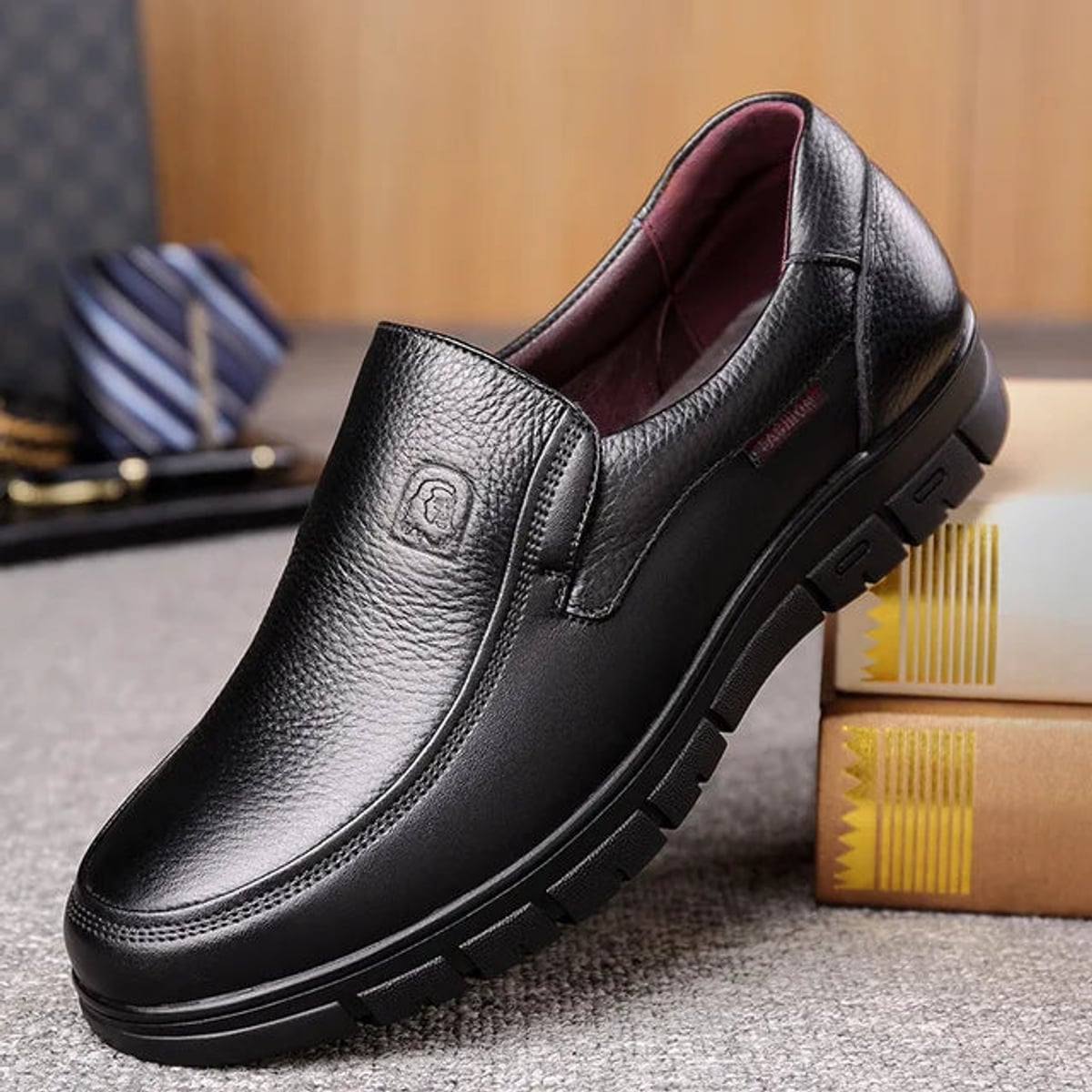 mocassin homme semelle épaisse sans lacets en noir