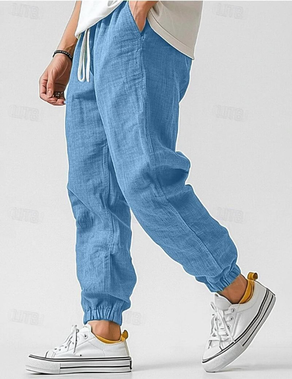 pantalon homme coupe ample taille élastiquée en bleu
