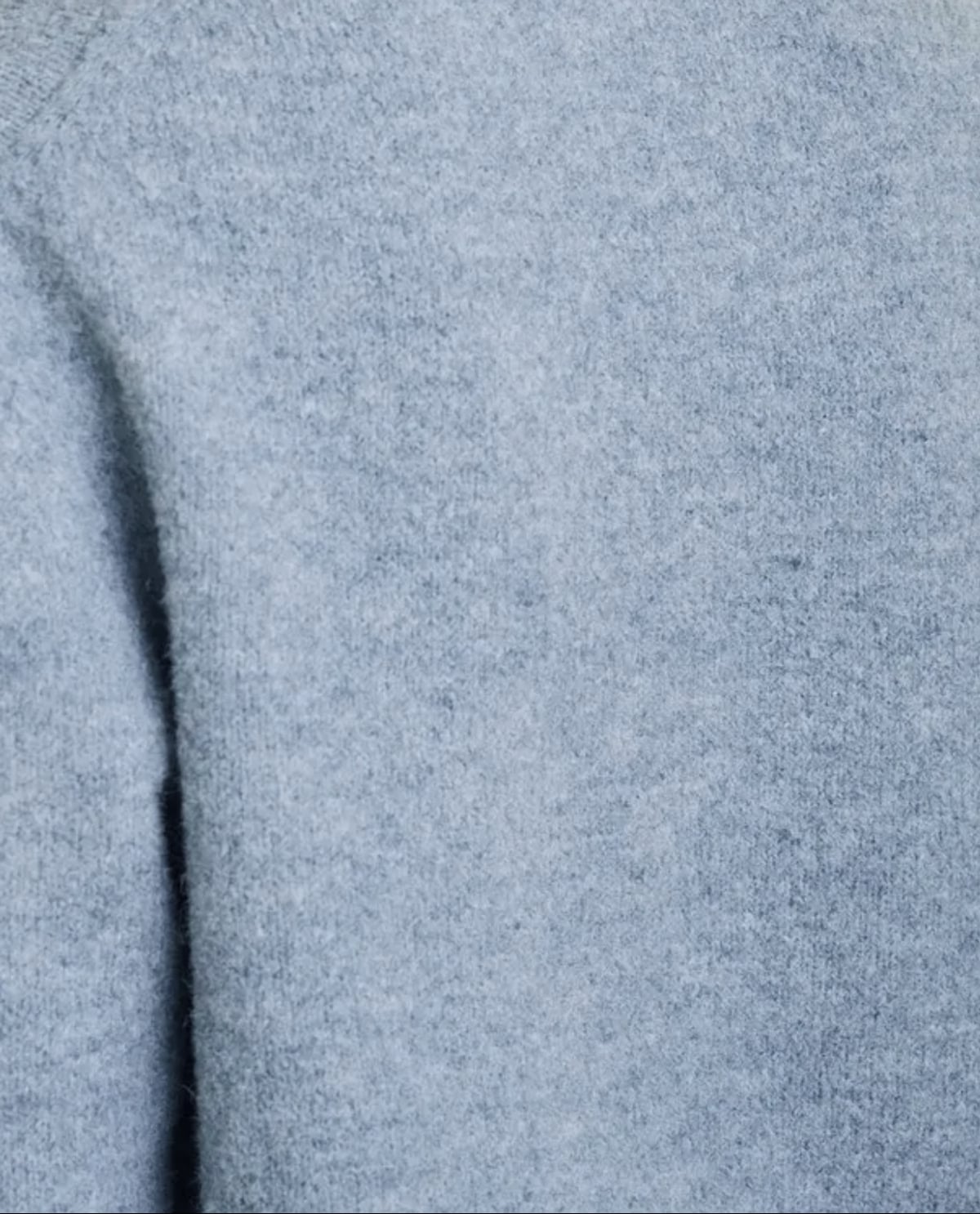 pull femme col rond coupe droite en bleu clair