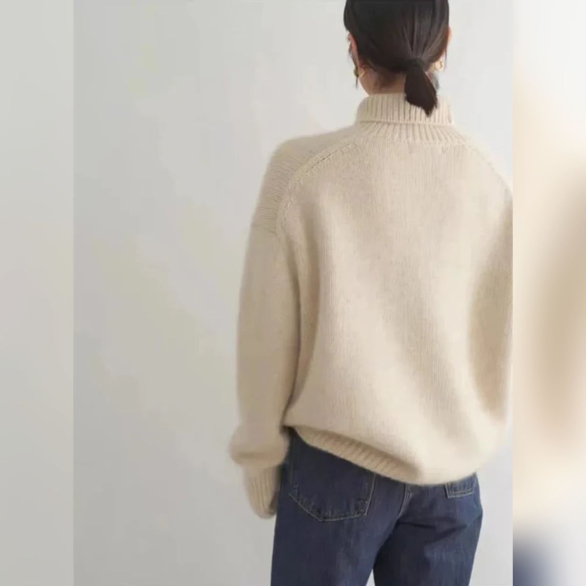 pull femme col roulé oversize en abricot