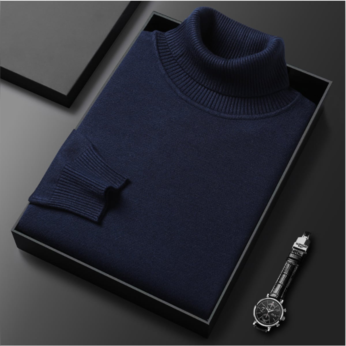 pull homme col roulé coupe ajustée en bleu marine