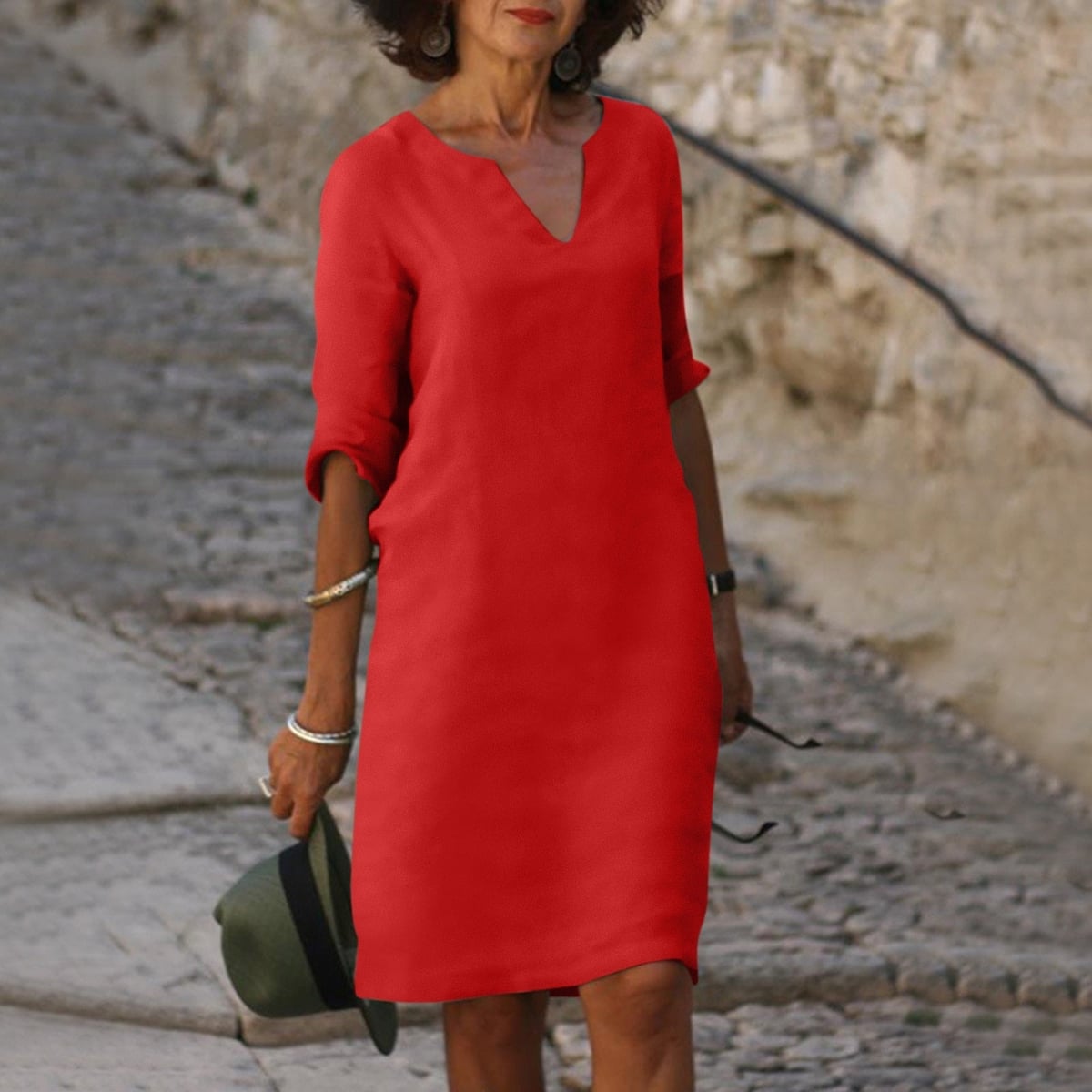 robe femme col en v manches trois-quarts en rouge