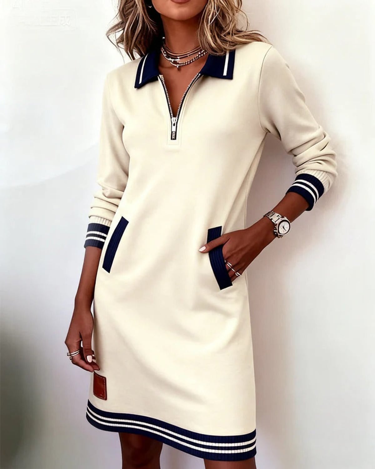 robe femme col polo zippé manches longues en blanc