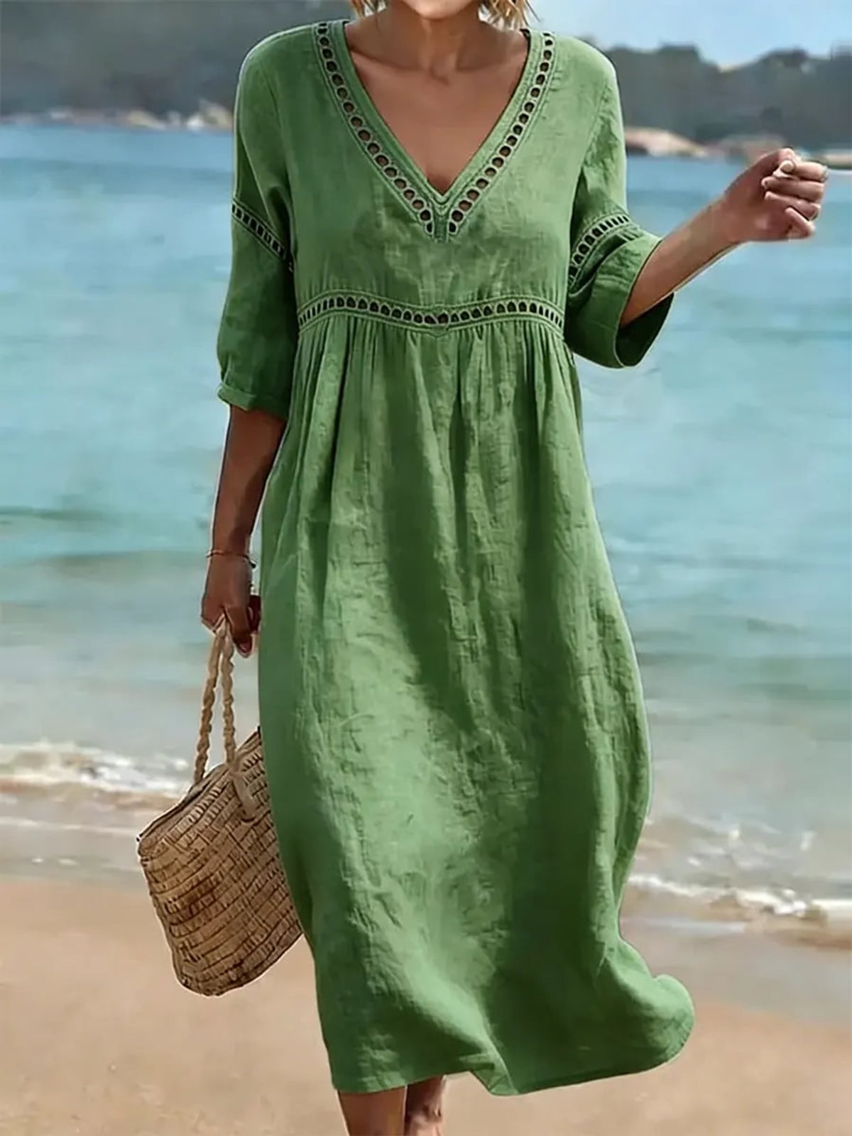 robe femme mi-longue col en v coupe fluide en vert