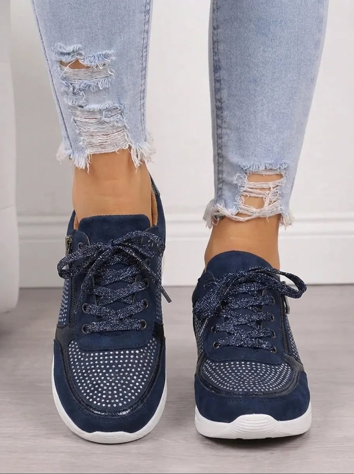 sneakers femme à lacets détail strass en bleu