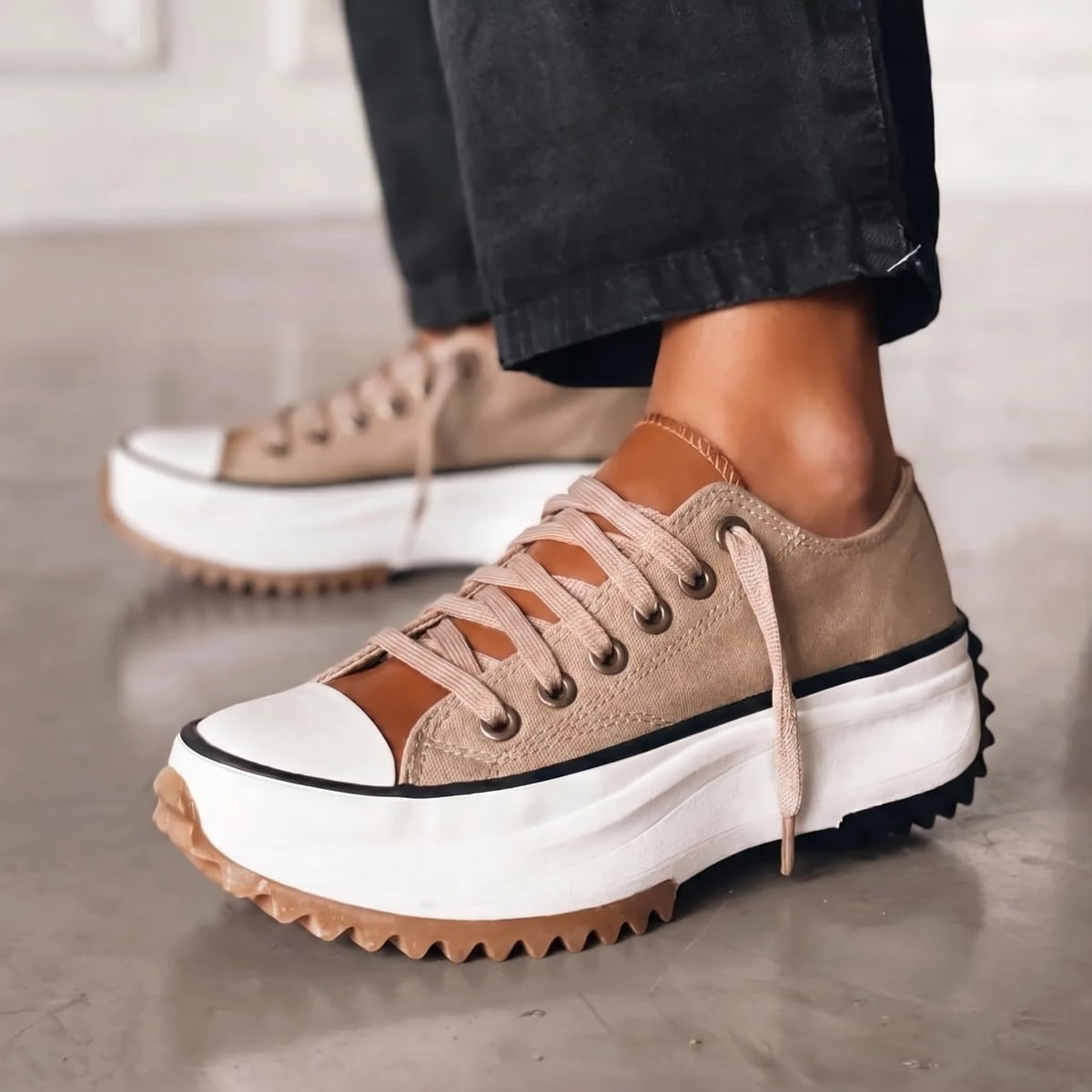 sneakers femme plateforme à lacets en marron