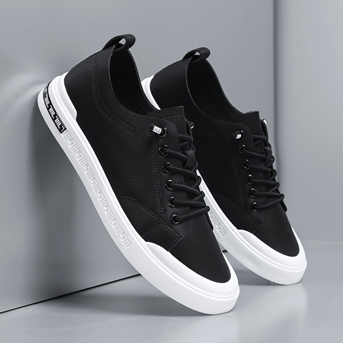 sneakers homme lacets minimalistes