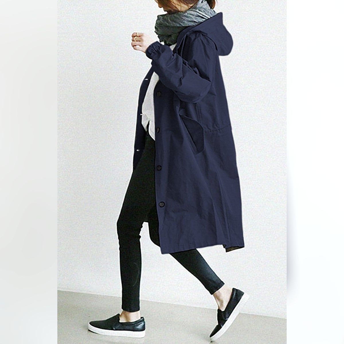 trench coat femme imperméable à capuche en bleu marine