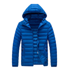 Doudoune homme à capuche en bleu clair