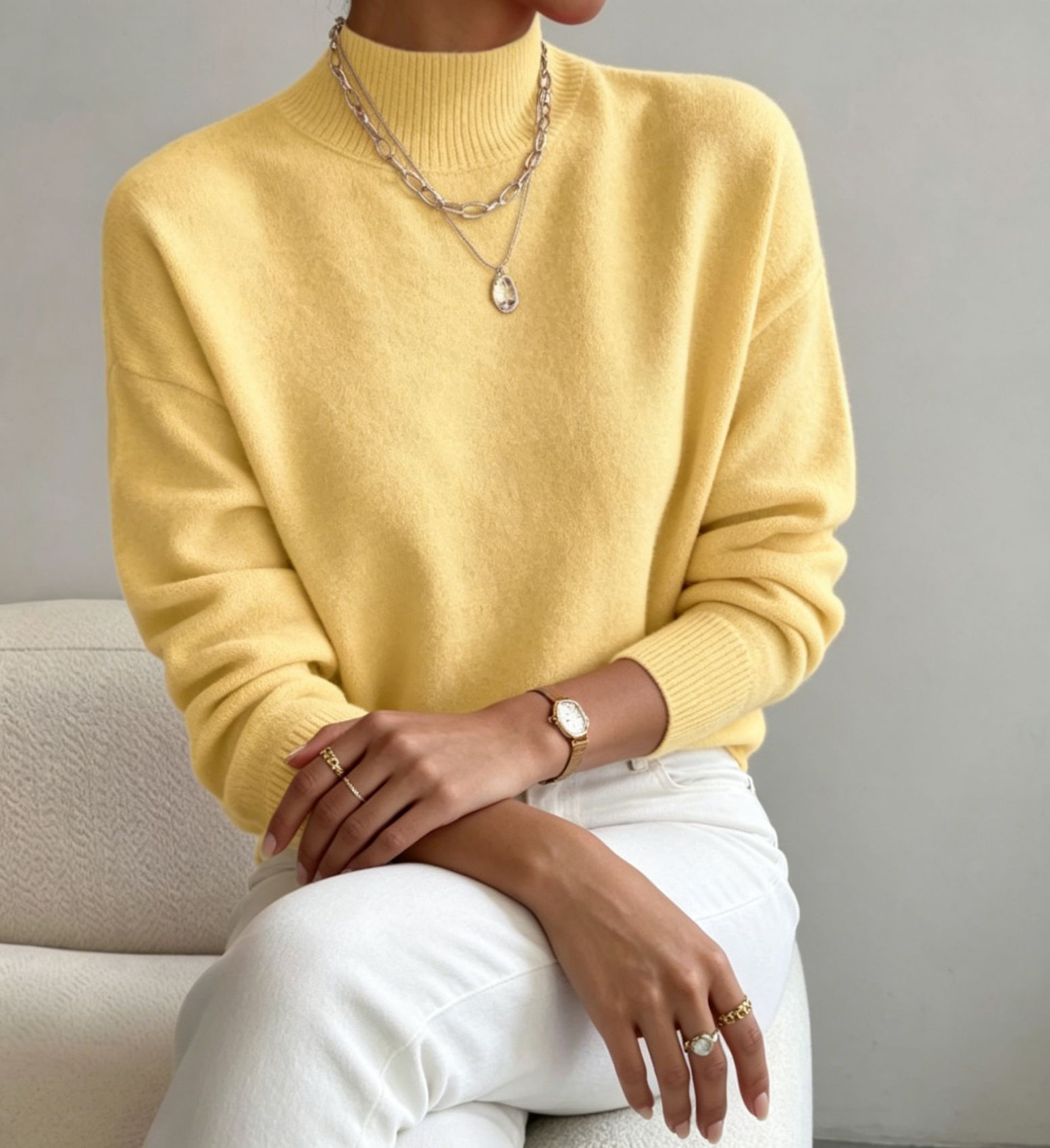 pull femme col montant manches longues jaune