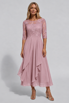 robe femme mi-longue brodée coupe évasée en rose