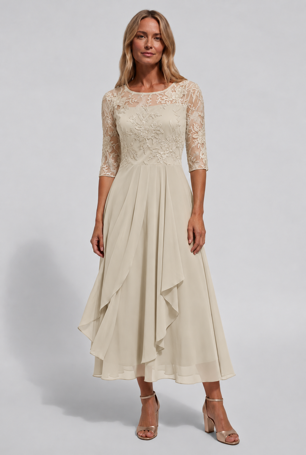 robe femme mi-longue brodée coupe évasée en kaki