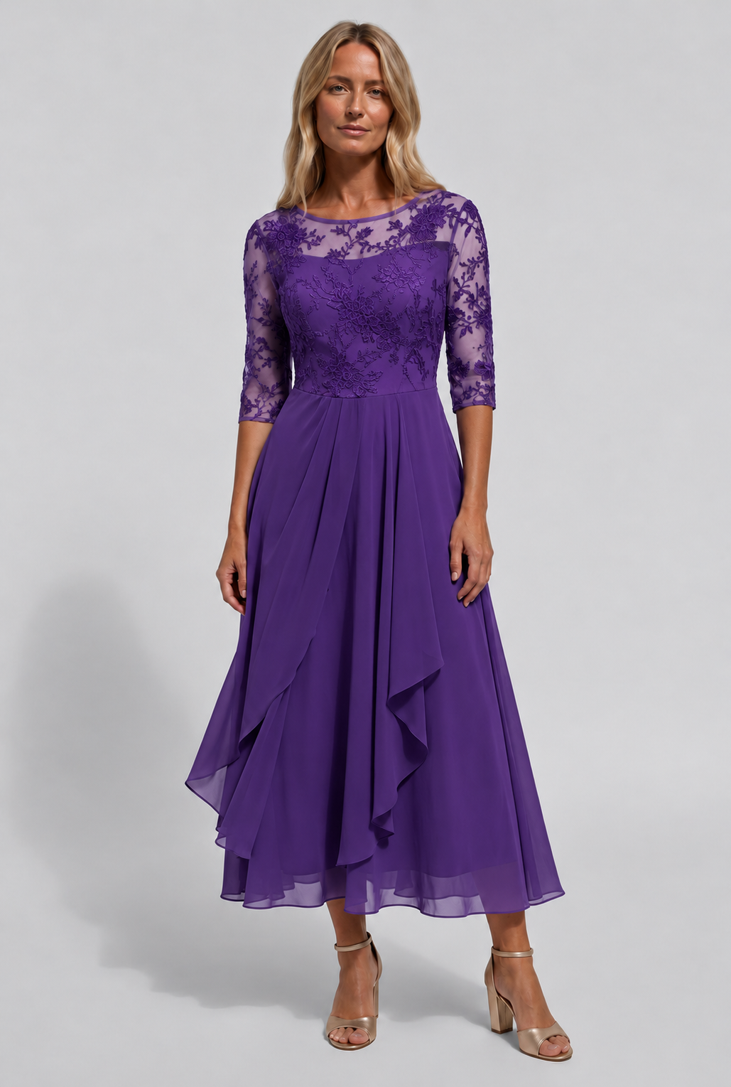 robe femme mi-longue brodée coupe évasée en violet