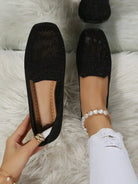 ballerine femme bout carré maille ajourée en noir