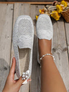 ballerine femme bout carré maille ajourée en blanc
