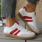 basket femme style rétro à lacets en rouge & blanc