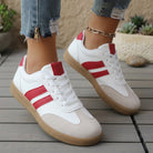basket femme style rétro à lacets en rouge & blanc