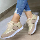 baskets femme lacets détails dorés en beige