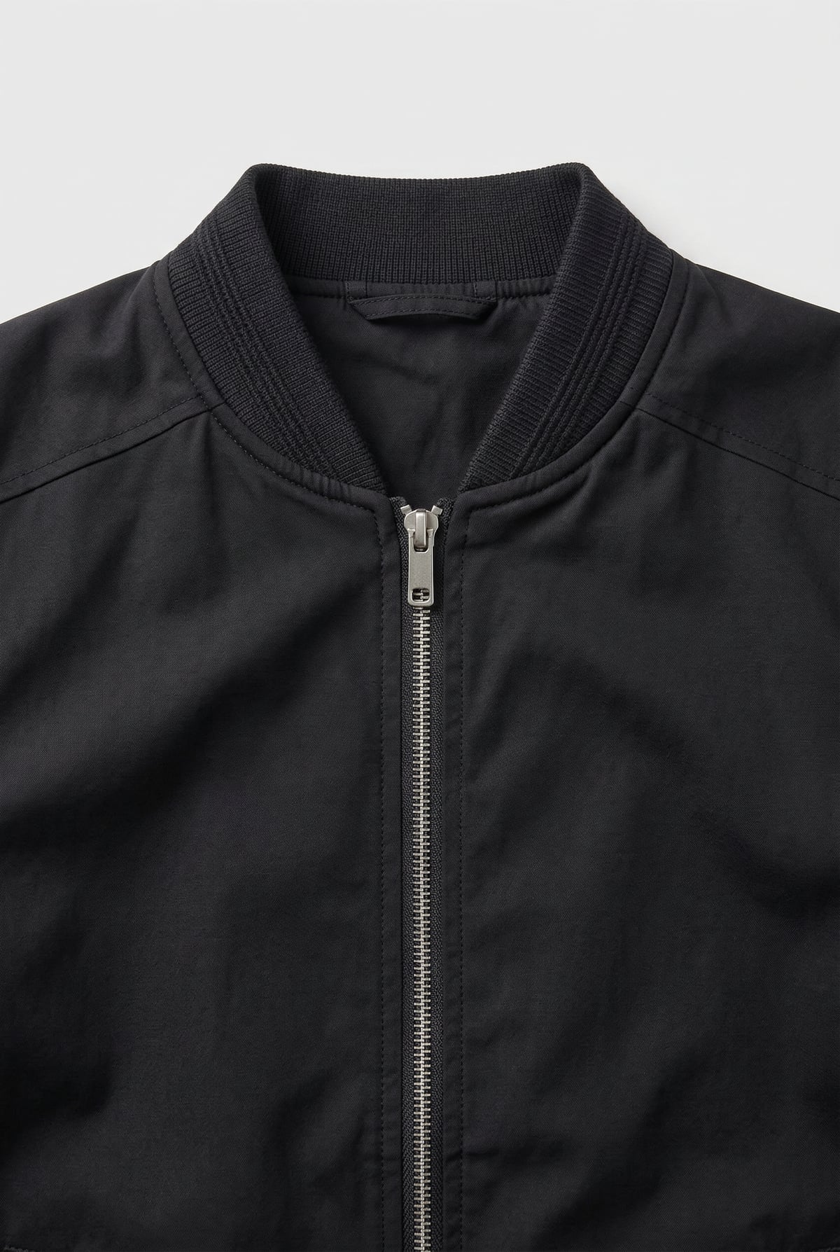bomber homme col côtelé zippé en noir