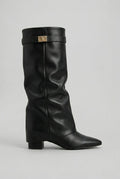 bottes femme hautes à talon carré en noir (aspect cuir)
