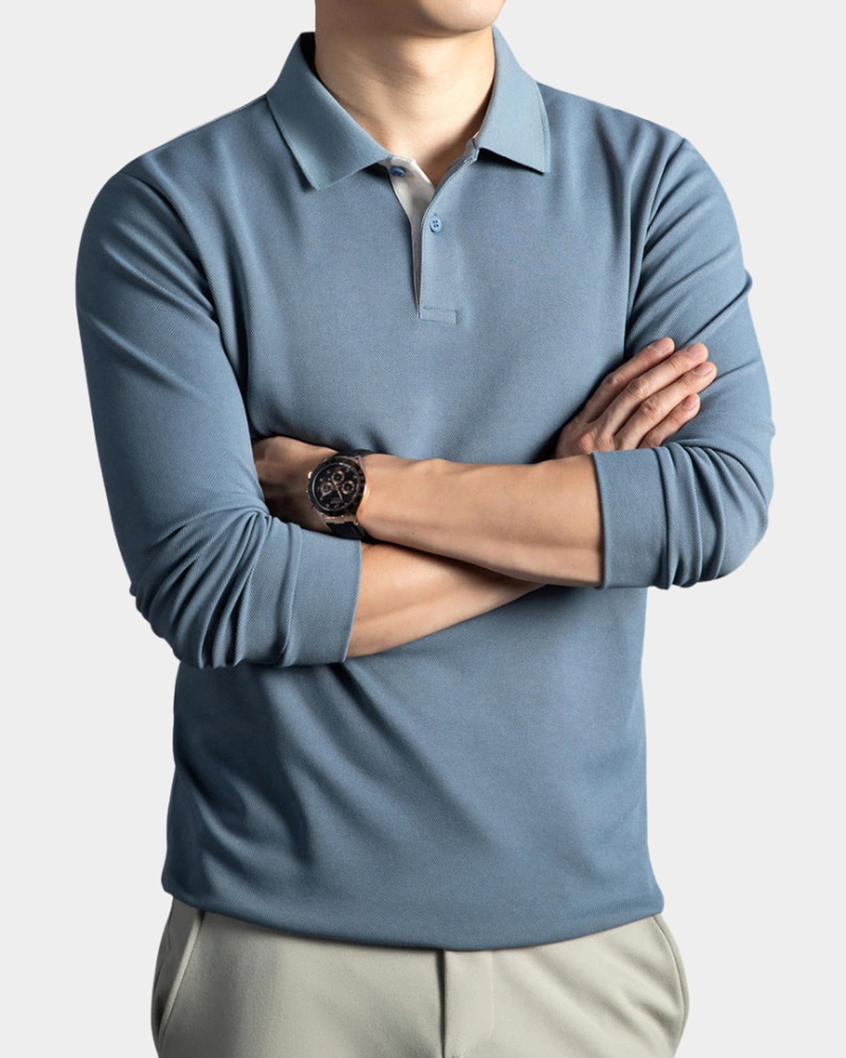 chemise homme col polo manches longues coupe slim en bleu clair