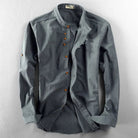 chemise homme coupe droite col rond en gris foncé