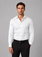 chemise homme coupe slim col classique boutons poignets en blanc
