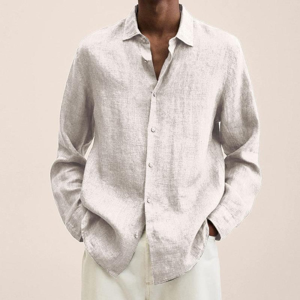 chemise homme manches longues coupe ample en blanc