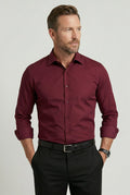 chemise homme slim sans repassage manches longues en rouge