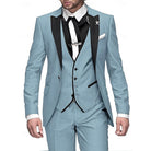costume 3 pièces homme coupe slim revers satin en bleu clair