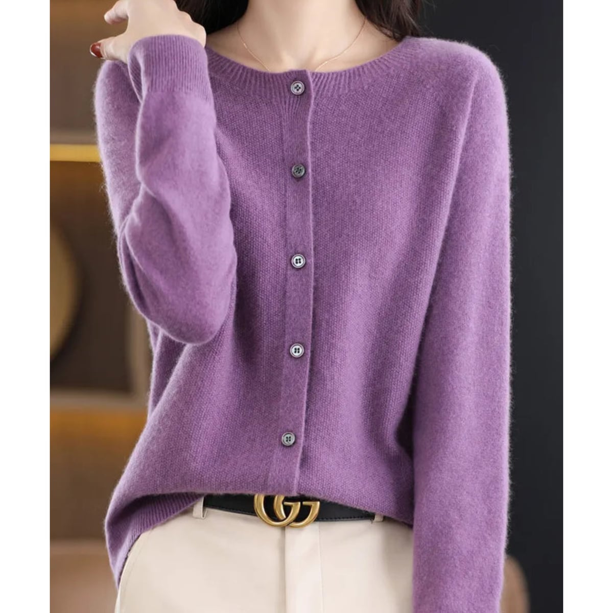 gilet femme col rond manches longues boutonné en violet