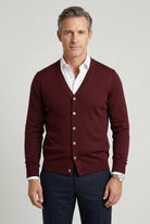 gilet homme col en v boutonné en bordeaux