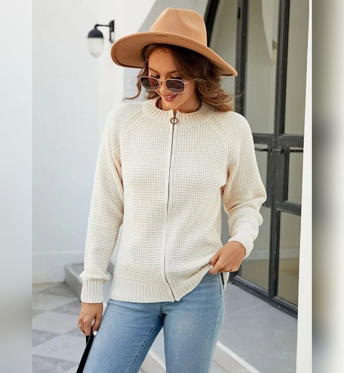 gilet zippé femme col rond manches longues en ivoire