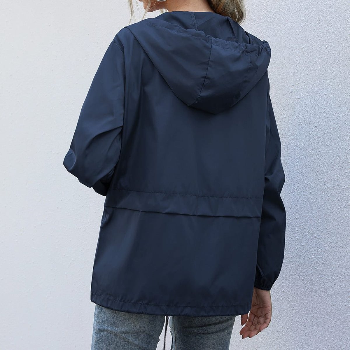 imperméable femme à capuche coupe ample