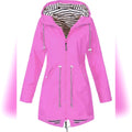 imperméable femme coupe droite à capuche en rose