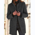 manteau femme col montant coupe droite en noir