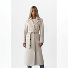 manteau femme long ceinturé croisé en crème
