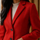 manteau femme mi-long ajusté col à revers en rouge
