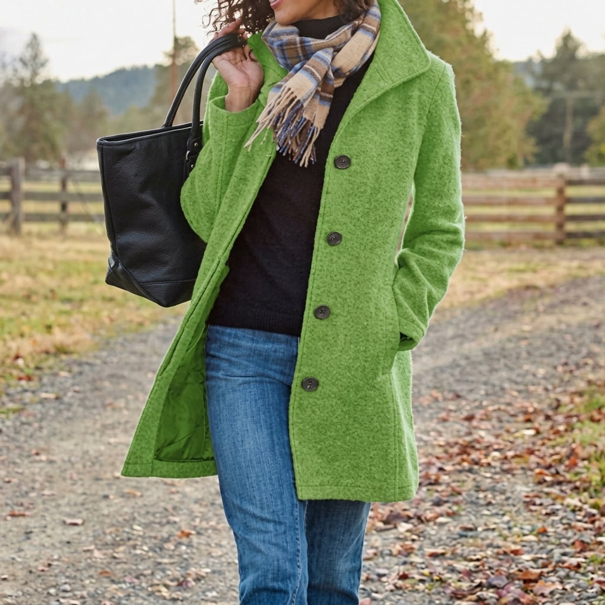 manteau femme mi-long boutonnage simple en vert