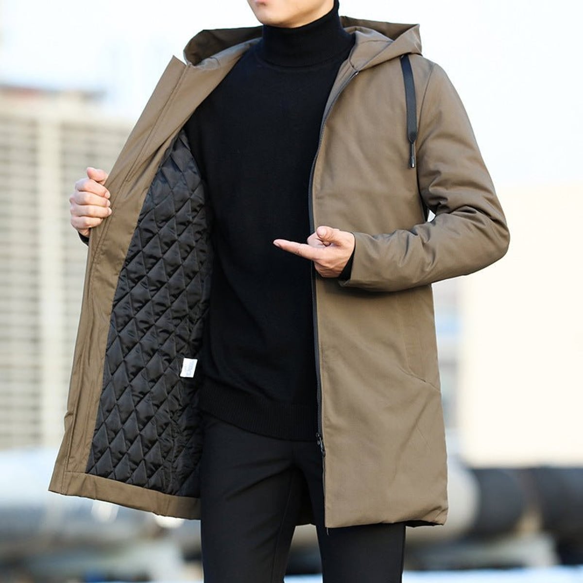 manteau homme long à capuche coupe droite en kaki