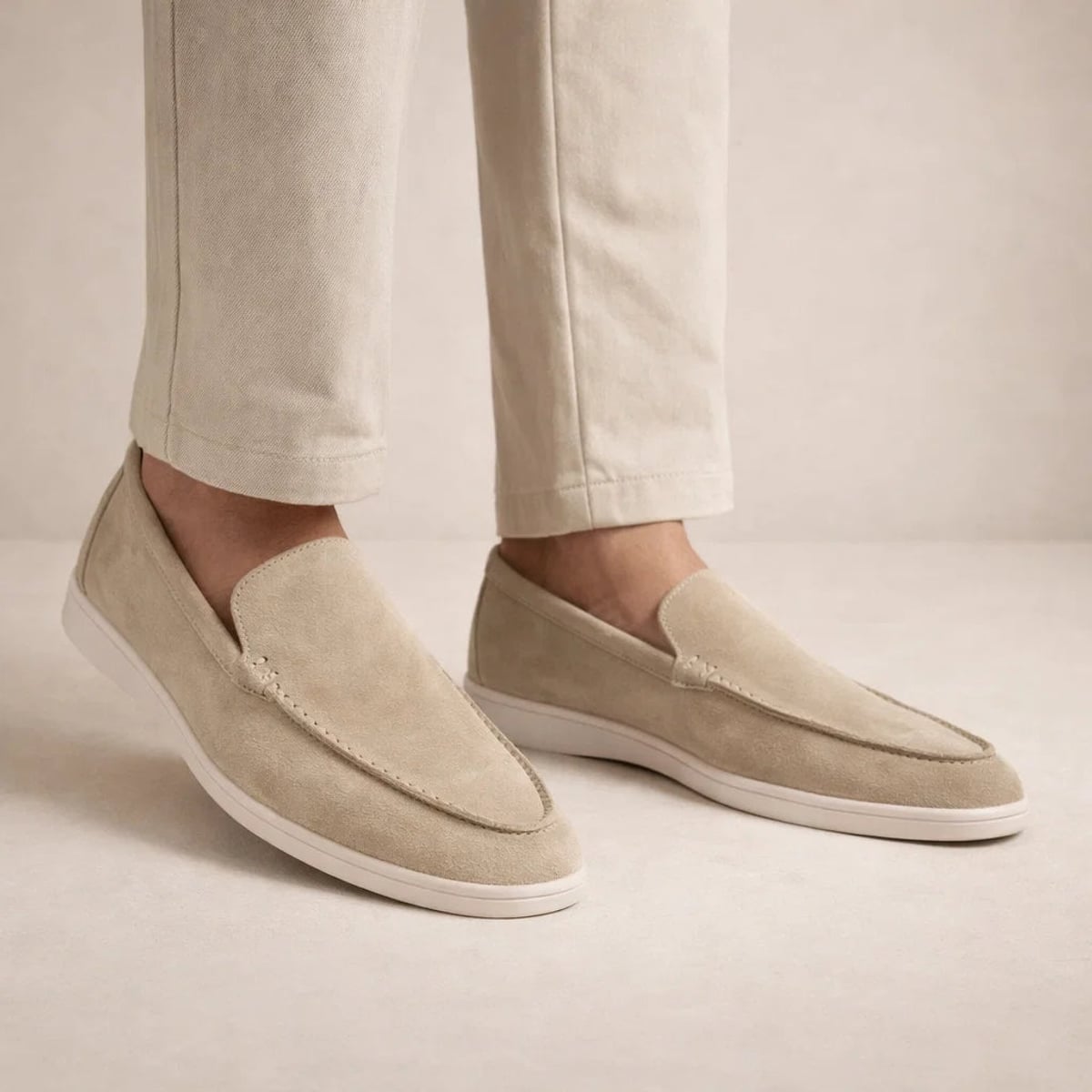 mocassin homme semelle blanche en beige
