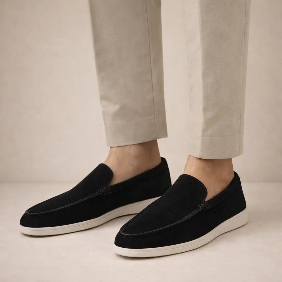 mocassin homme semelle blanche en noir