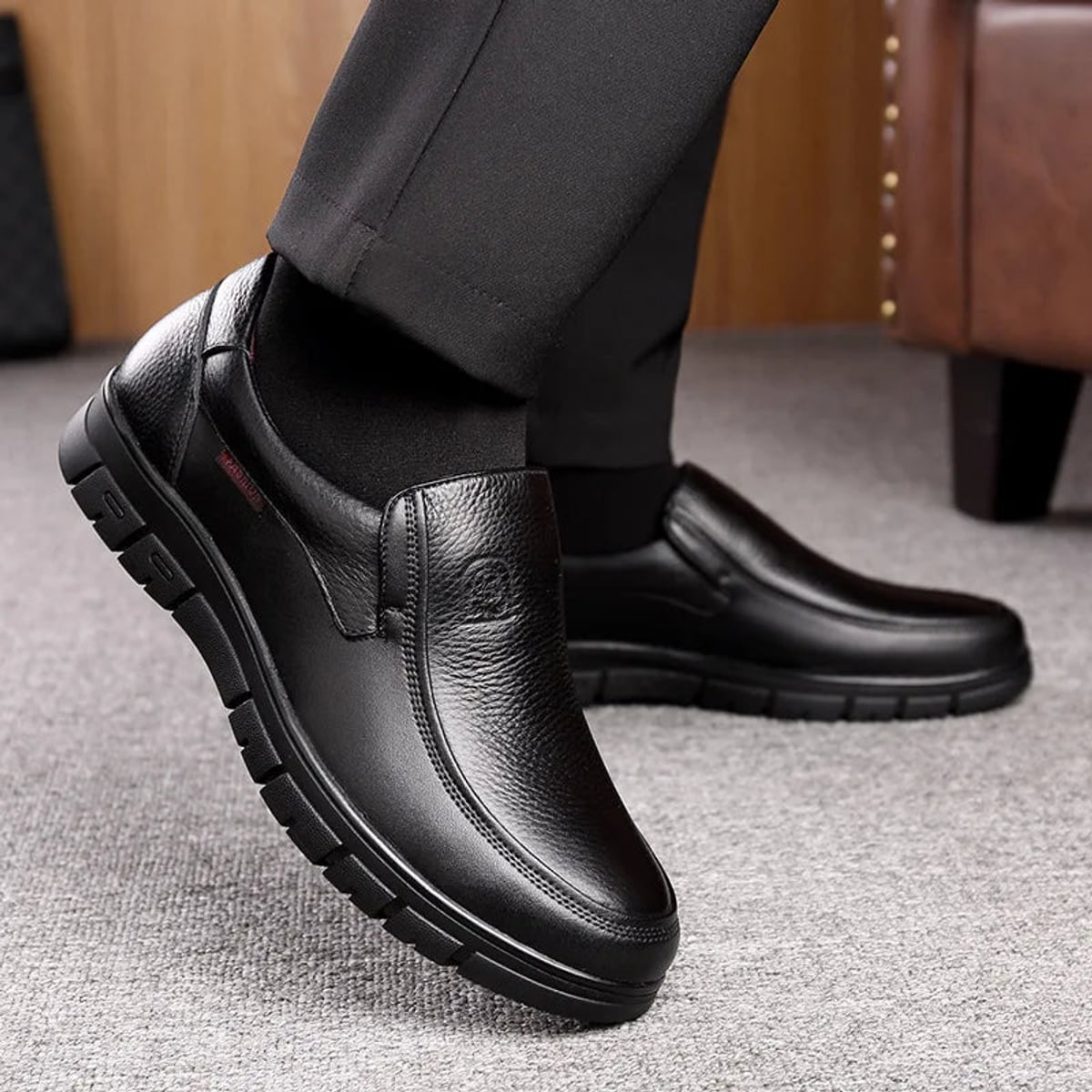 mocassin homme semelle épaisse sans lacets en noir