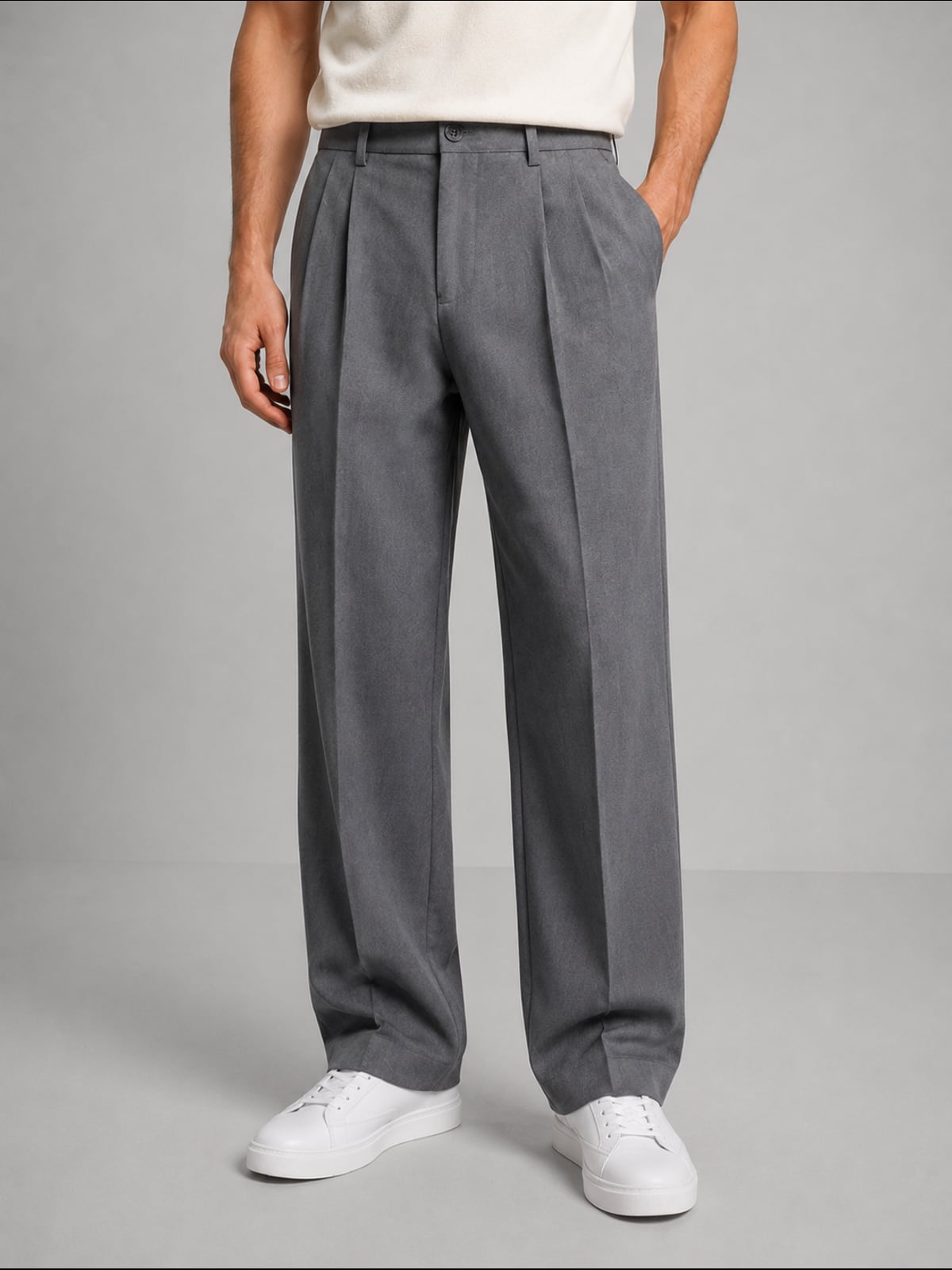 pantalon chino homme à pinces coupe droite en gris