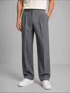 pantalon chino homme à pinces coupe droite en gris